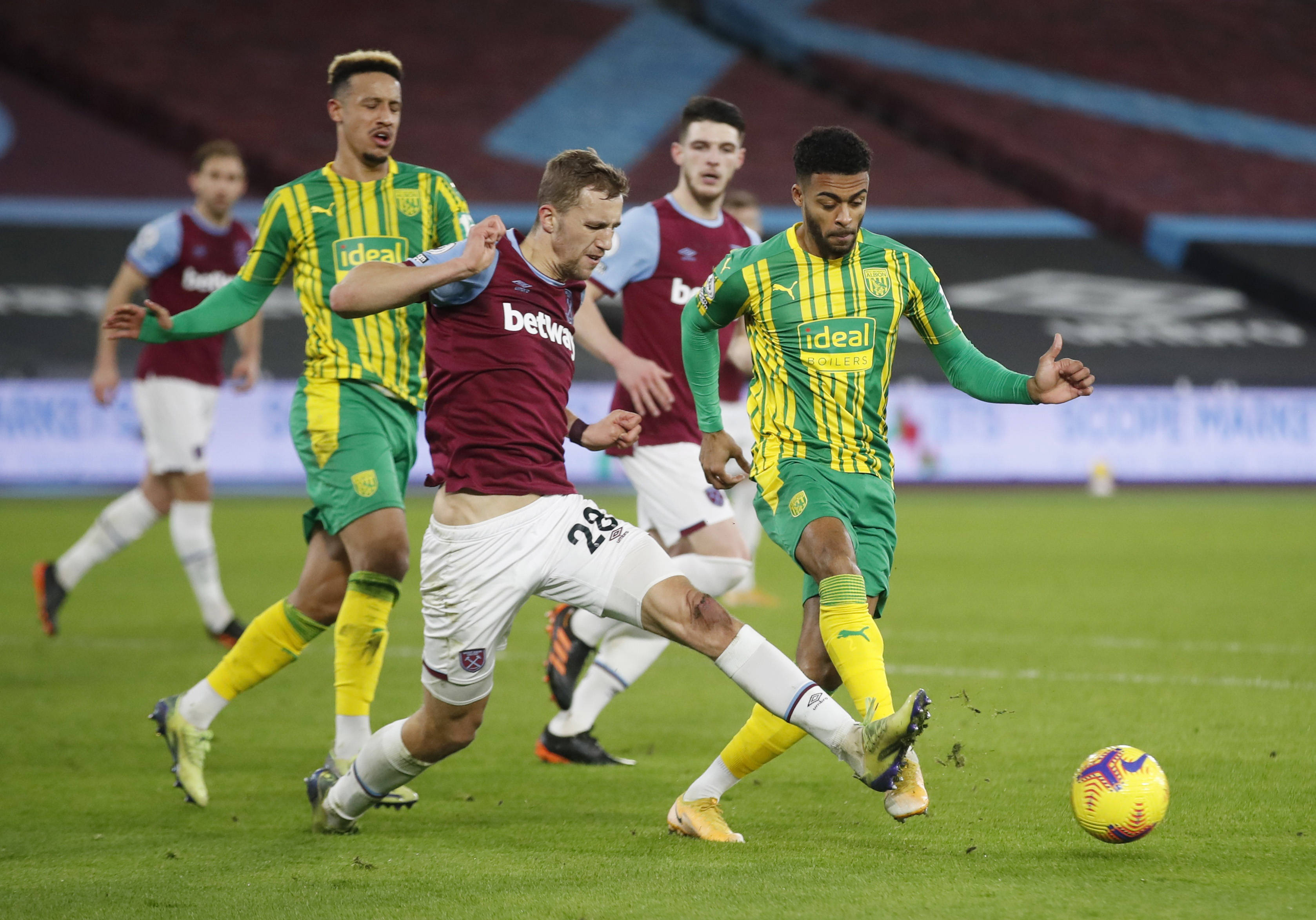 顾本赛季某 顾本赛季某