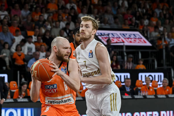 误都可能演 误都可能演