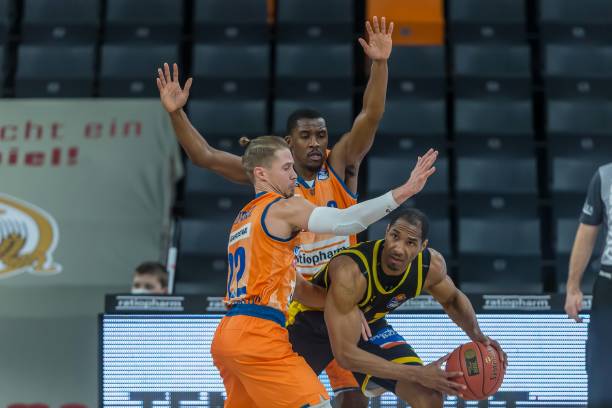 体防守与二 体防守与二